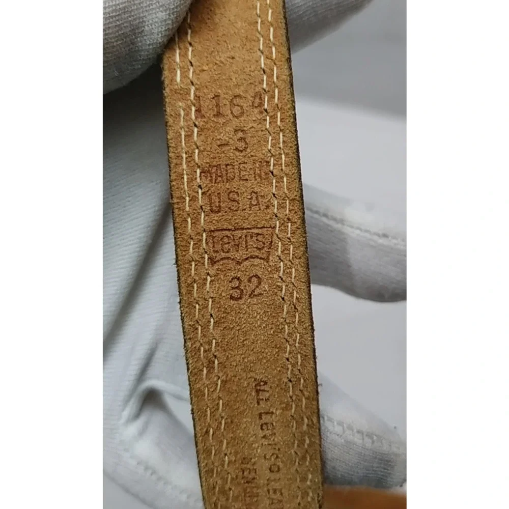 Levi's Brown Leather Buckle Women Belt - Made in USA - Size 32